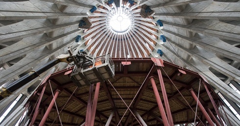 Zdjęli "pająka" ze Świątyni