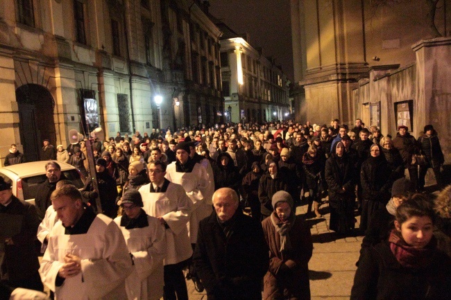 Droga Krzyżowa ulicami Legnicy