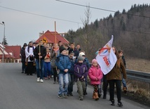 Droga Krzyżowa w Glisnem