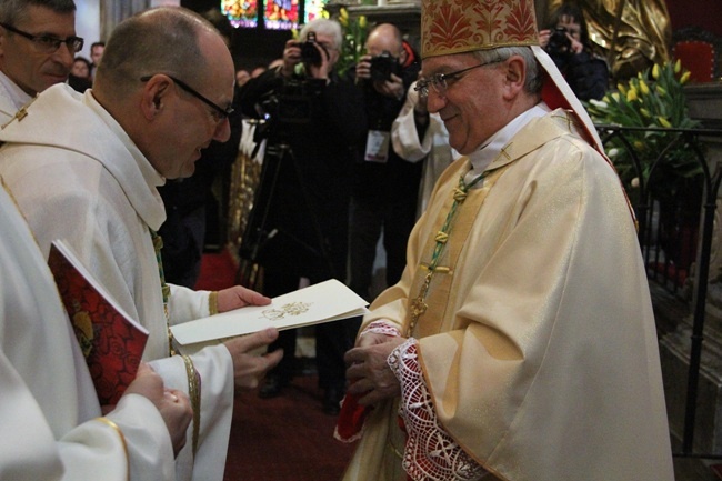 Uroczystość święceń biskupich o. Jacka Kicińskiego - cz.1