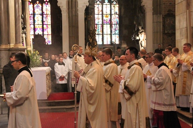 Sakra bp. Jacka - do homilii