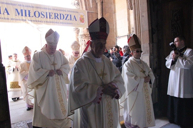 Sakra bp. Jacka - do homilii