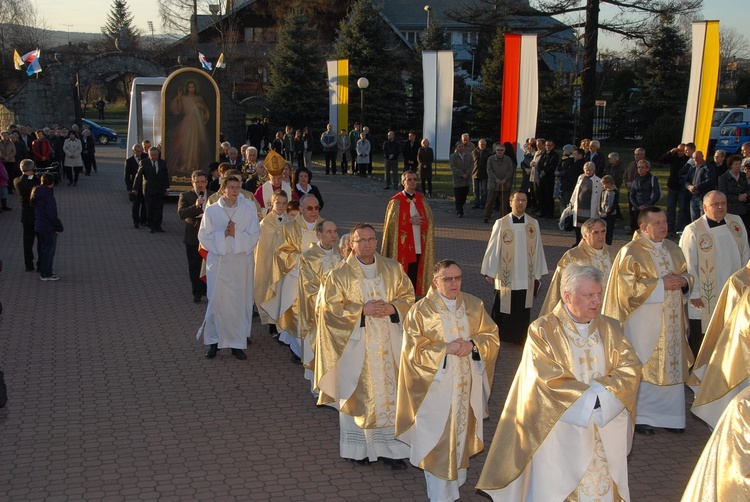 Nawiedzenie u Niepokalanej w Nowym Sączu