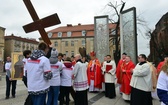 Początek peregrynacji krzyża i ikony w Świdnicy