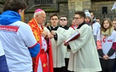 Początek peregrynacji krzyża i ikony w Świdnicy