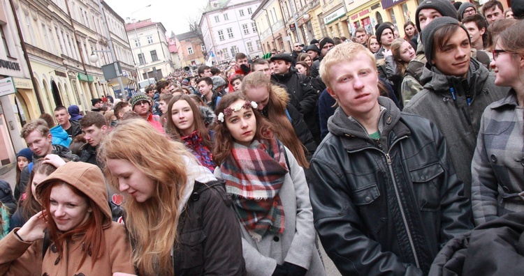 Synaj w Tarnowie. Droga Krzyżowa