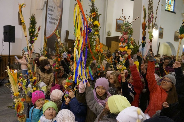 ​Niedziela Palmowa w nowotarskiej parafii NSPJ 