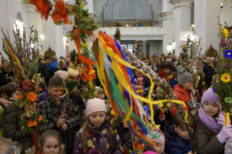 ​Niedziela Palmowa w nowotarskiej parafii NSPJ 