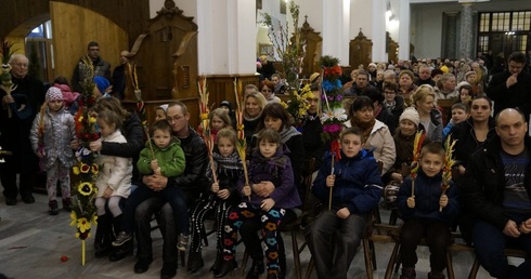 ​Niedziela Palmowa w nowotarskiej parafii NSPJ 