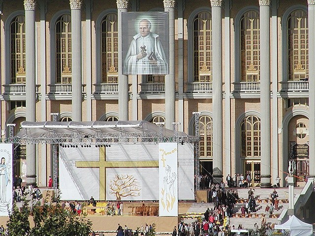 Uroczystości beatyfikacyjne o. Stanisława Papczyńskiego odbyły się w Licheniu