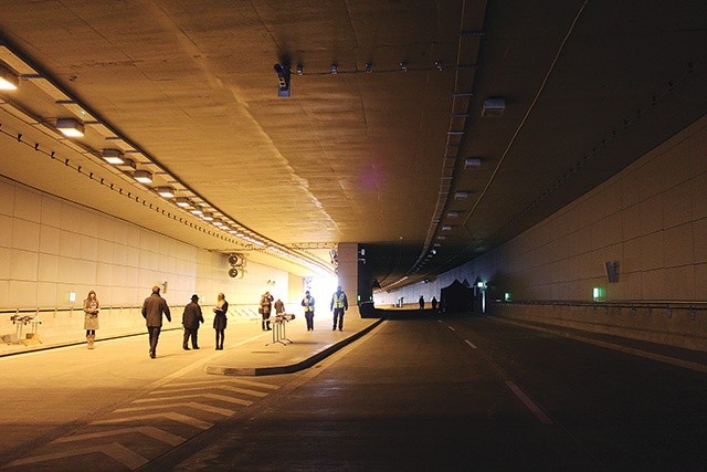  Tunel ma prawie 500 metrów długości