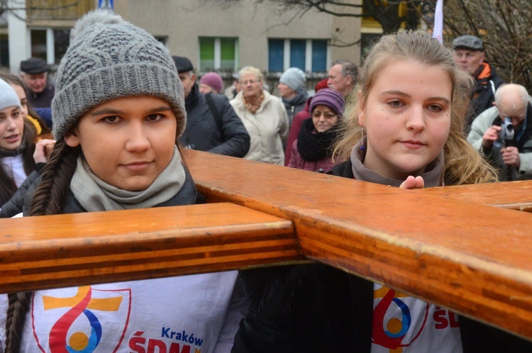 Krzyż i ikona w Świebodzicach