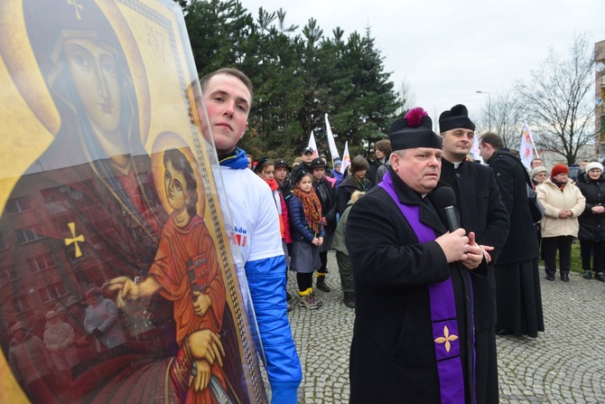 Krzyż i ikona w Świebodzicach