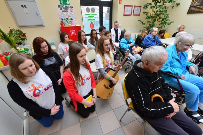 Świdnickie hospicjum modli się za ŚDM