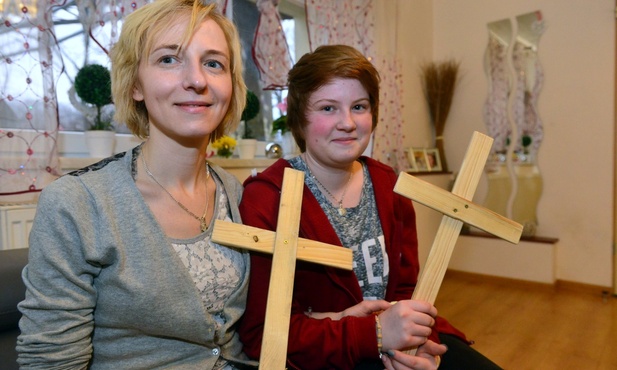 Krzyżowa droga matki i córki