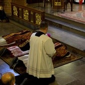 Wielki Piątek - liturgia w konkatedrze św. Jakuba