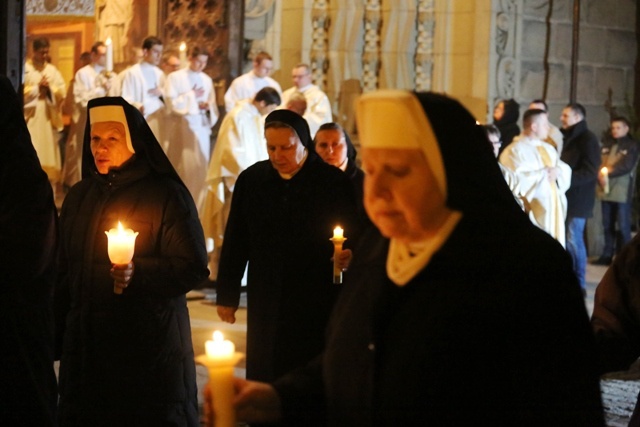 Wigilia Paschalna w katedrze św. Mikołaja - 2016