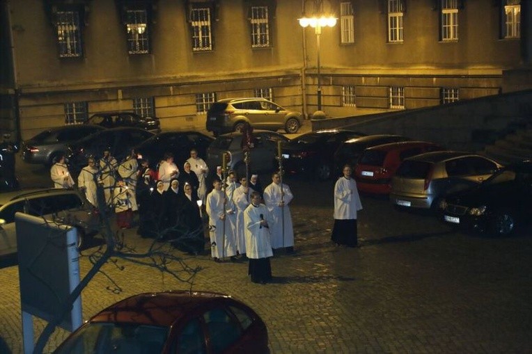 Rezurekcja w katedrze