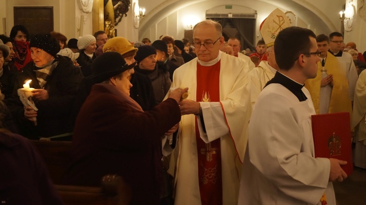 Wigilia Paschalna w łowickiej katedrze