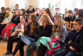   Konferencje „Uwolnić emocje!” adresowane były głównie do młodych, choć problem dotyka także dorosłych