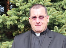 Ks. Piotr Łabuda zaprasza także do odwiedzenia muszyńskich Ogrodów Biblijnych, które zostaną otwarte 1 maja