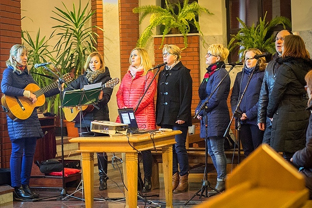 Spotkania organizuje Katolicka Szkoła Nowej Ewangelizacji  św. Filipa 