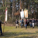 Chorągwiarze z parafii w Bobrownikach