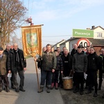 Chorągwiarze z parafii w Bobrownikach