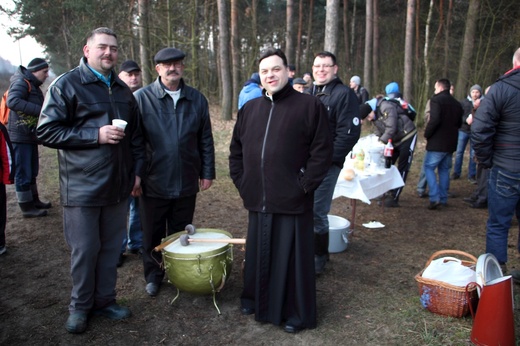 Chorągwiarze z parafii w Bobrownikach