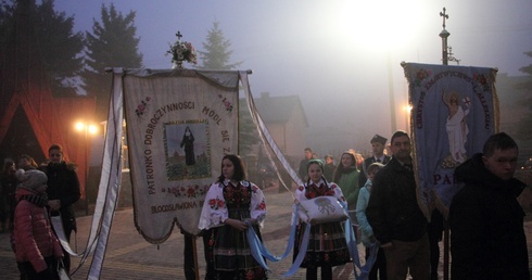 Procesja i Msza św. rezurekcyjna w Bobrownikach