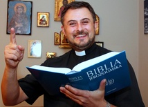 Najważniejszy krok to zdjąć Biblię z półki