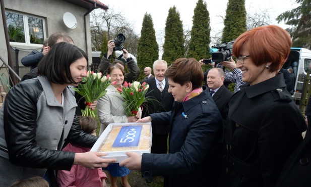 Premier o 500 plus: Rząd dotrzymał słowa 