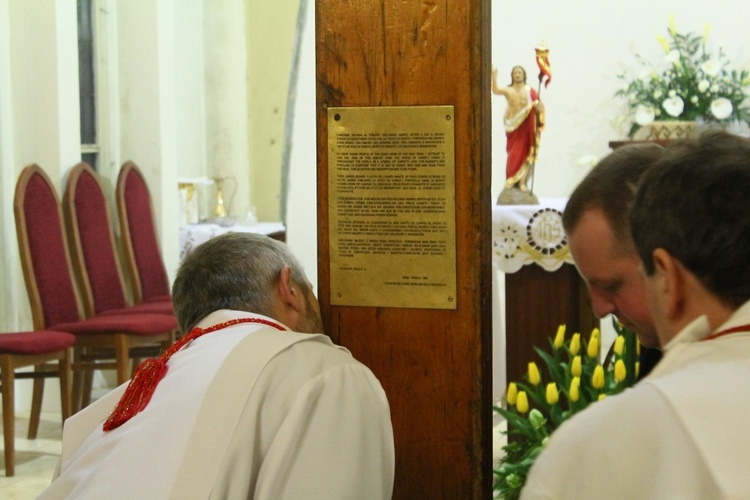 Krzyż i ikona ŚDM w Głuszycy