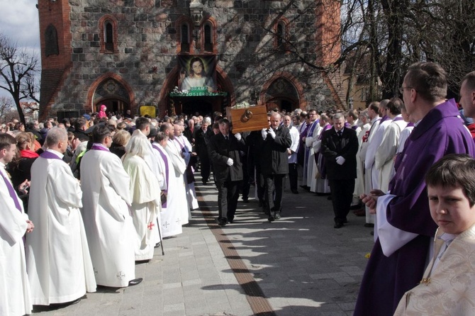 Uroczystości pogrzebowe ks. Jana Kaczkowskiego