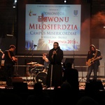 Koncert papieski "Miłość trwa"