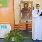Symbole ŚDM w Henrykowie