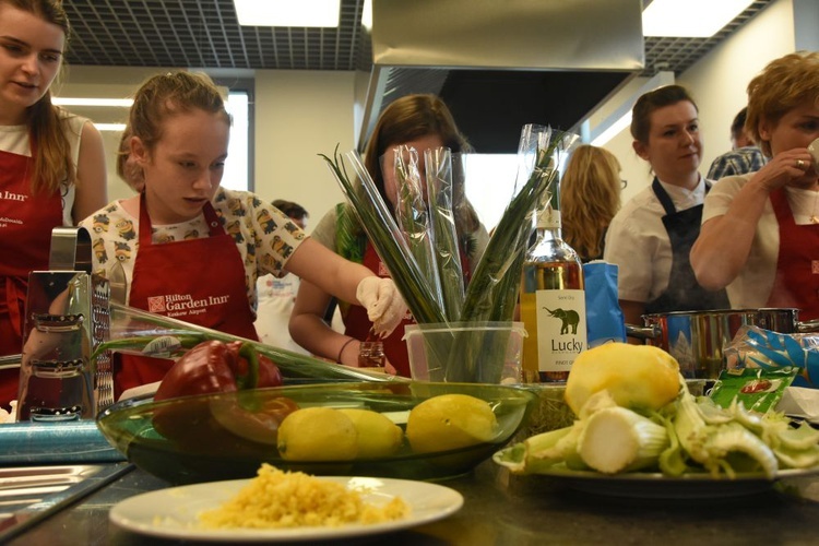 Warsztaty kulinarne w Domu Ronalda McDonalda