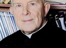 Ks. prof. Marek Starowieyski, znawca św. Charbela i Libanu, twórca biblioteki patrystycznej w Wyższym Metropolitalnym Seminarium Duchownym