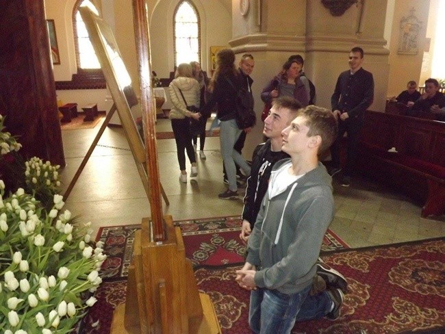 Symbole ŚDM w Górze