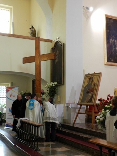 Symbole ŚDM w Obornikach Śląskich