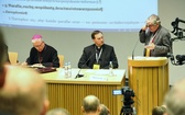 II Synod - sesja plenarna 9 kwietnia