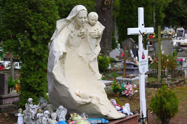 ​Pochówek na cmentarzu komunalnym w Koszalinie.