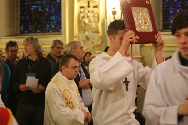 Modlitwa uczestników Europassion 2016 w Cieszynie