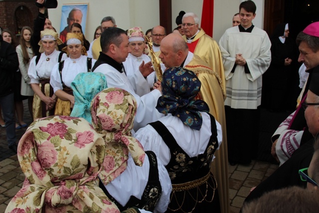 Znaki Bożego Miłosierdzia w Zabrzegu