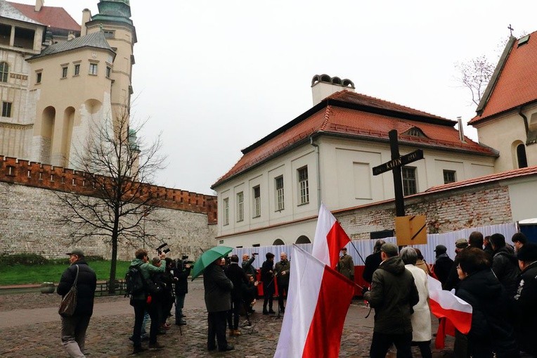 VI Biało-Czerwony Marsz Pamięci Krakow 2016