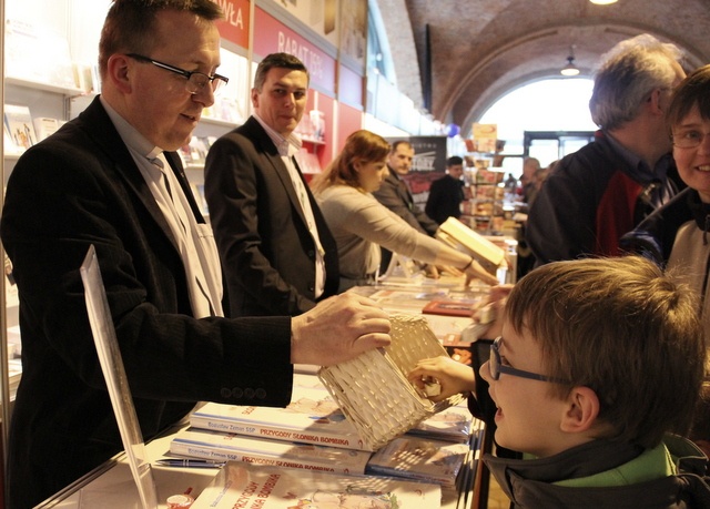 Ostatni Dzień Targów Wydawców Katolickich