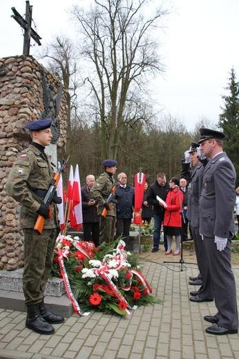 Obchody 76. rocznicy zbrodni katyńskiej