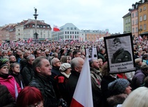 Człowiek chce być jak Bóg...