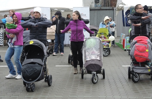 BuggyGym i rodzinne wyścigi wózków