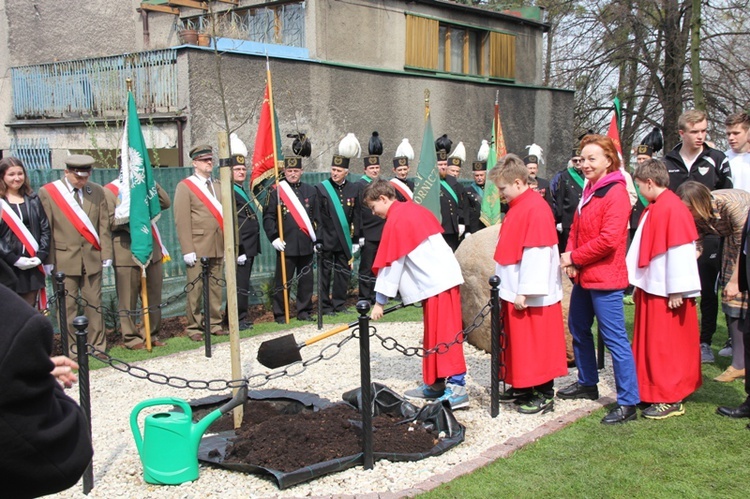 Dąb dla Polski i górników 